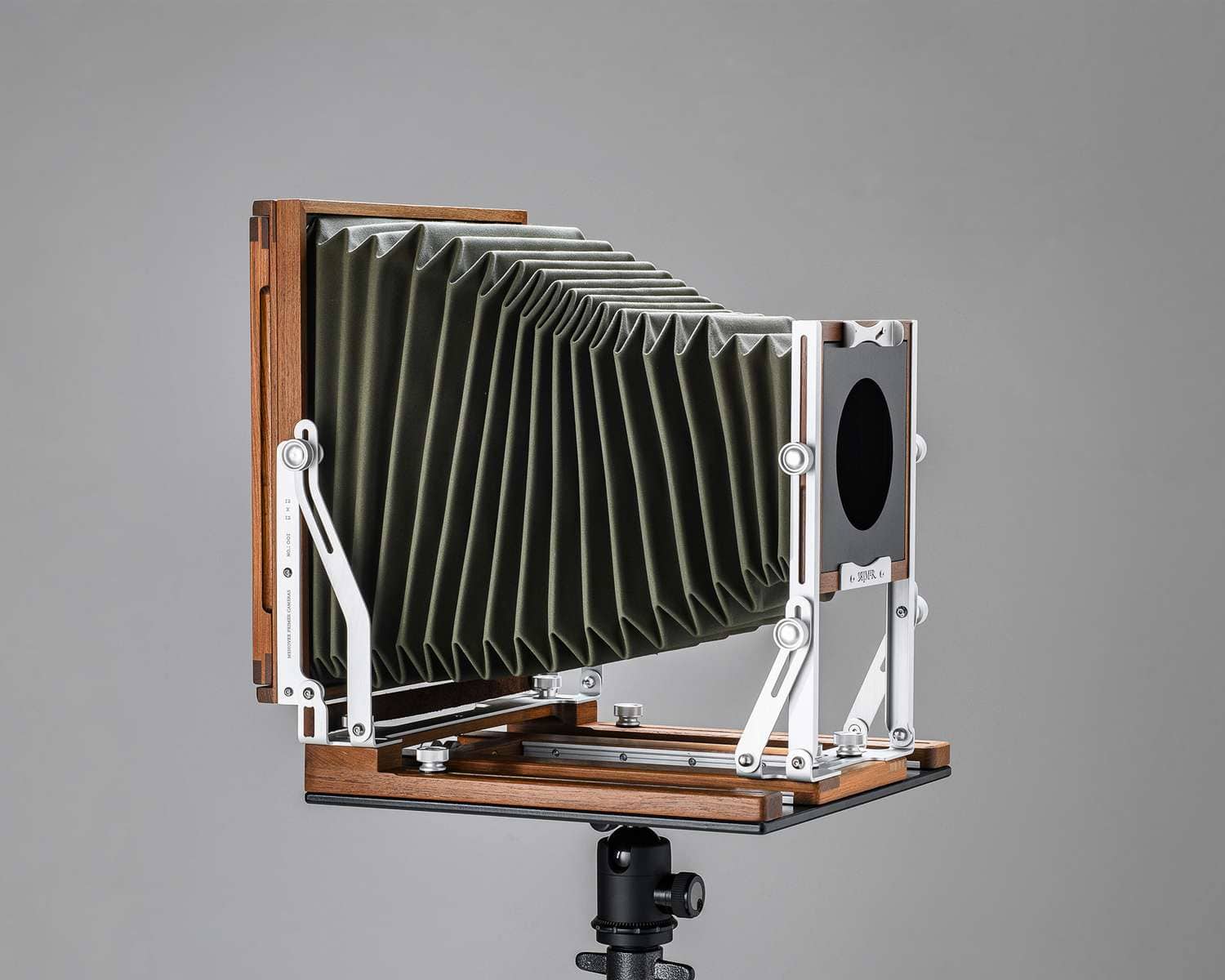 Primer-10x12-12x12-Wooden-Handcrafted-Camera-Zebra-Holders-4